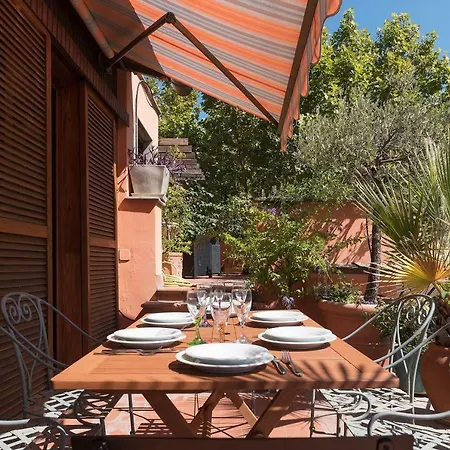 The Spanish Steps Grand Penthouse * Rome
