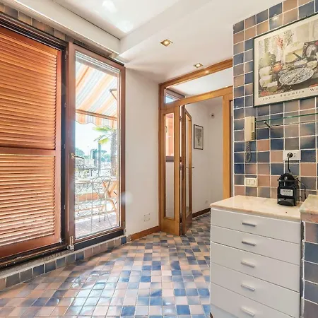 The Spanish Steps Grand Penthouse *